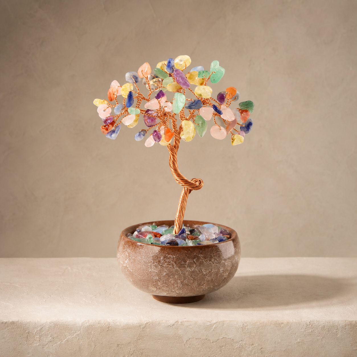 New Fortune Tree with Natural Crystal Chips Ornament for Home and Office Desk, Agate Rolling Stone Base Decoration