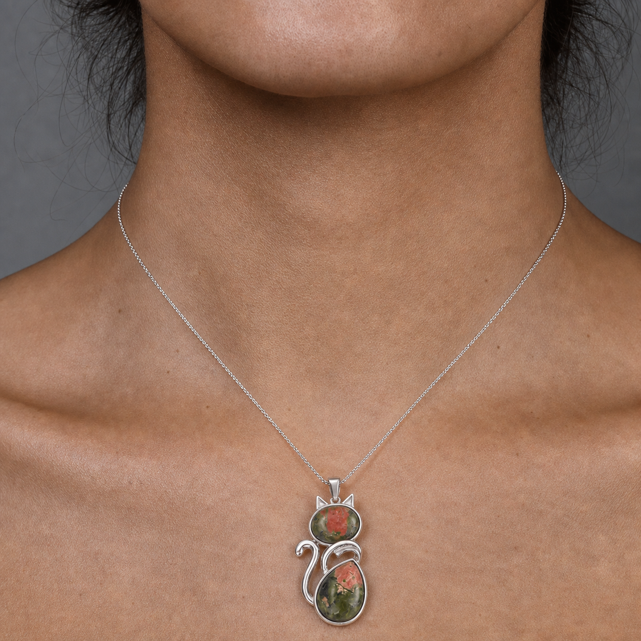 Best-selling coiled copper wire cat pendant for women DIY fashion sweater chain natural raw stone pendant accessory